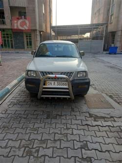 ميتسوبيشي L200
